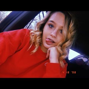 Meet your Posher, Kelsea